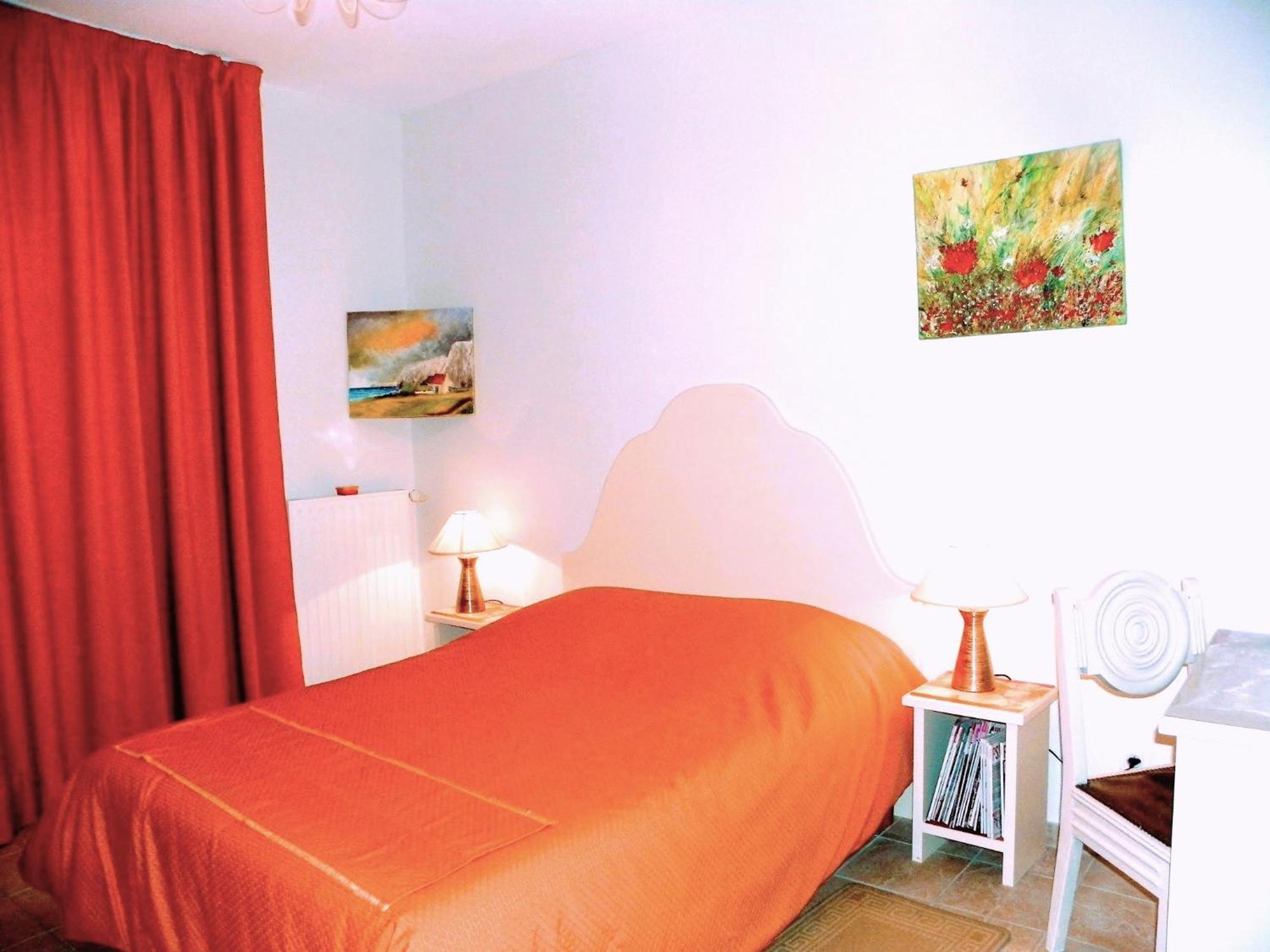 Les Malvaux Bed & Breakfast Huriel